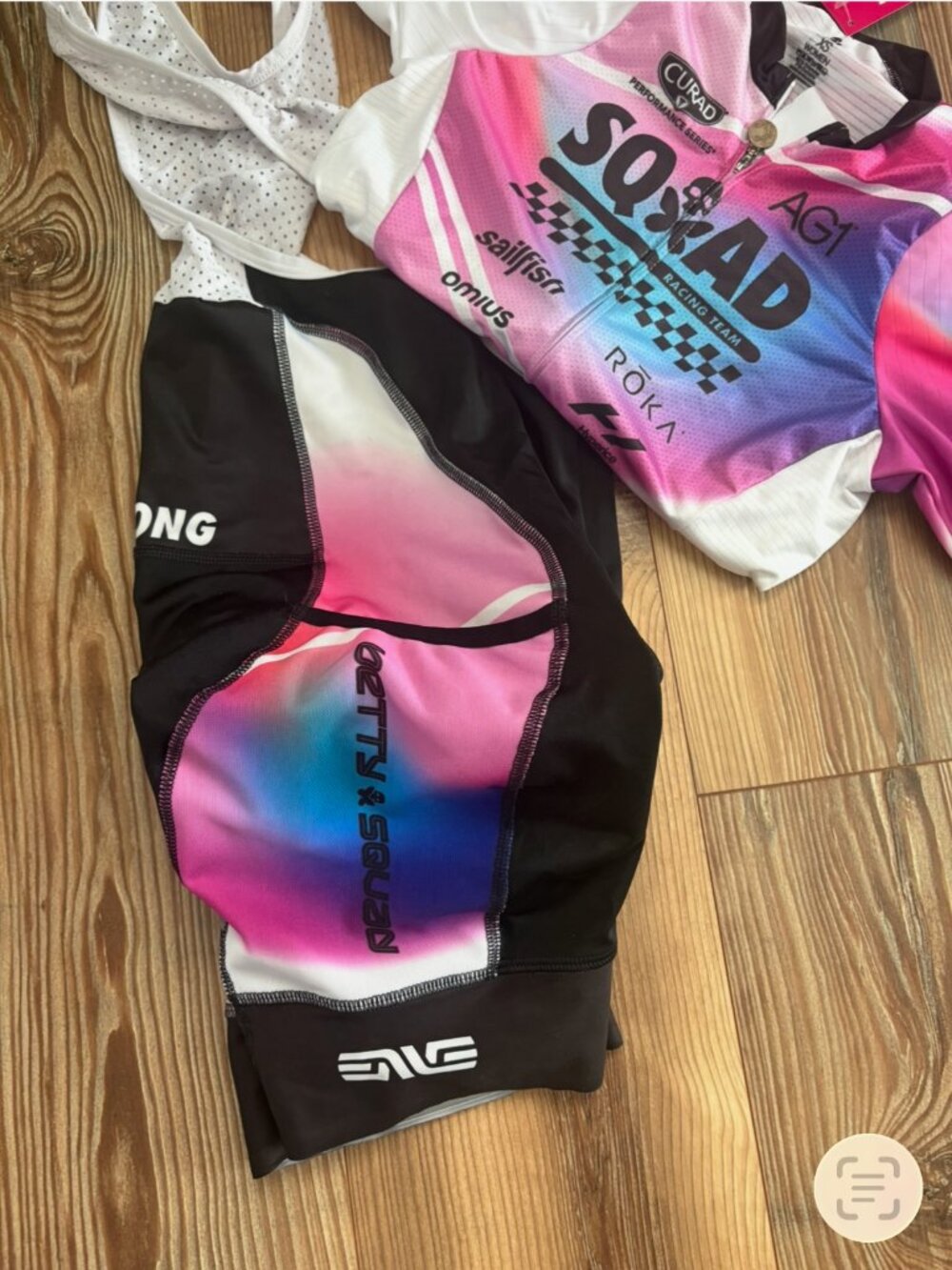 Betty Designs Gravel cycling bibs XS black pink purple